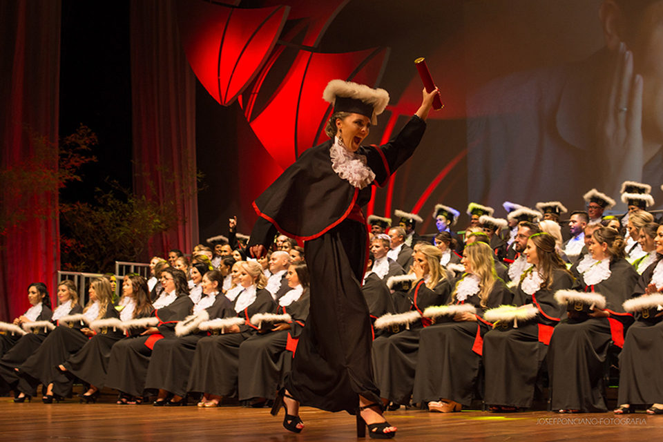 Ensaio de Formatura na Feevale – Novo Hamburgo/RS | Andressa Bonamigo – Direito