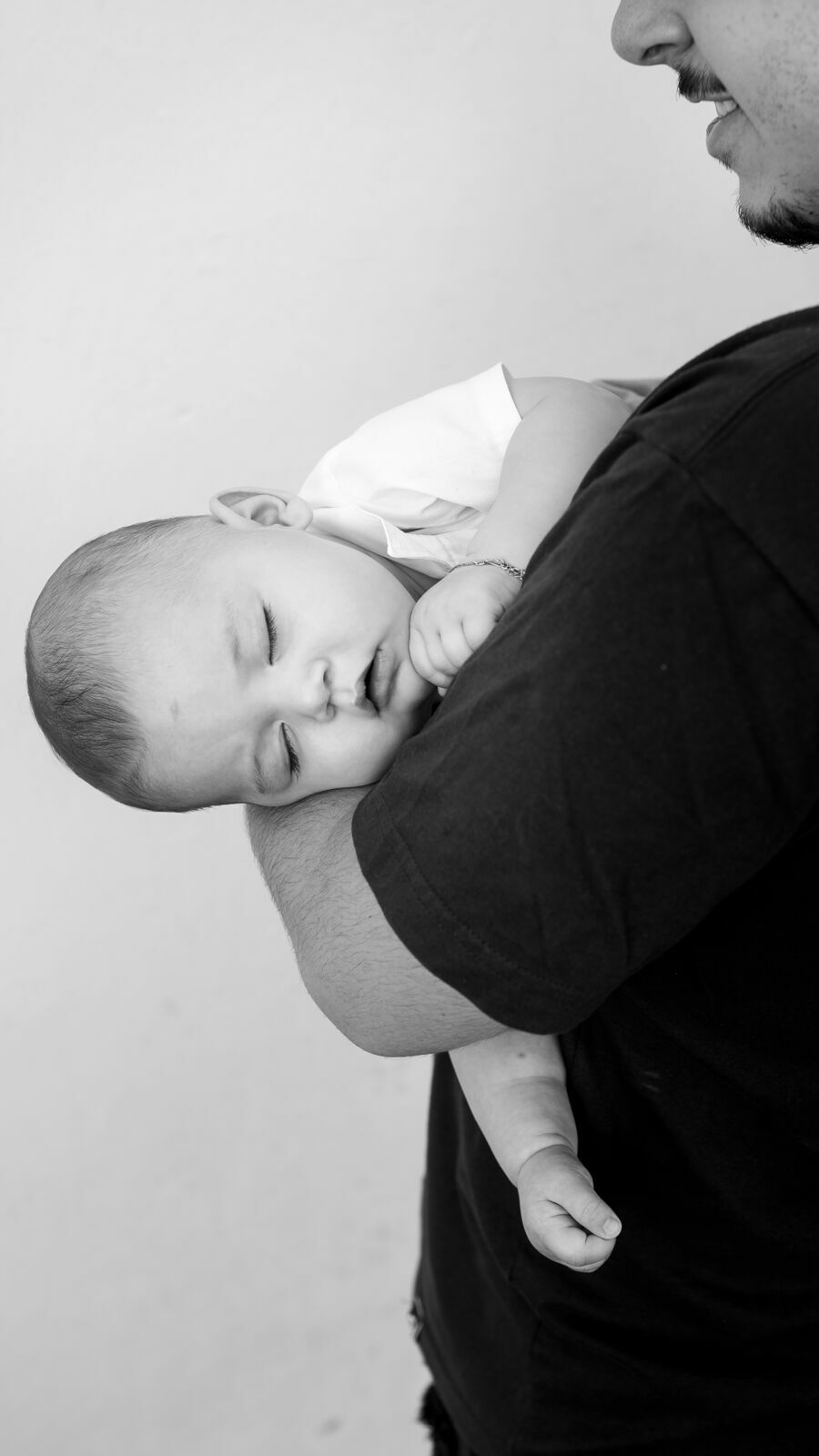 Foto Como Fazer um Livro de Memórias do Bebê com Fotos Profissionais: Guia Completo Foto Como Fazer um Livro de Memórias do Bebê com Fotos Profissionais: Guia Completo - Imagem 2