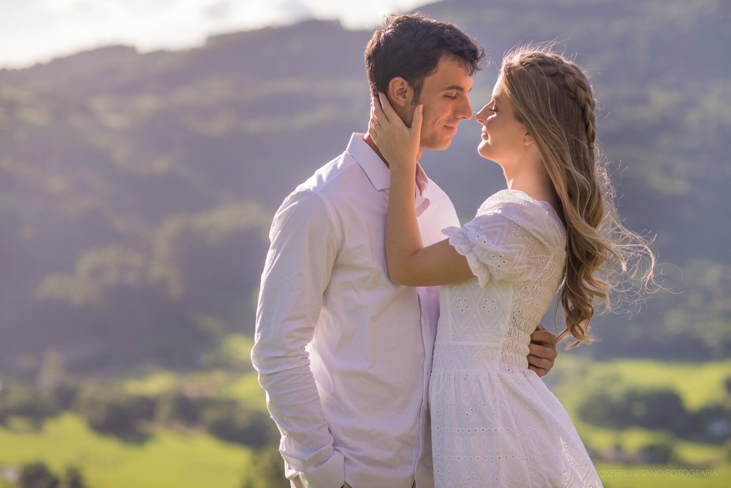 Pedido de casamento: como planejar do jeito certo.